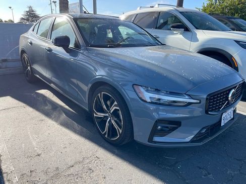 Used 2024 Volvo S60 B5 Plus AWD/4WD image 1