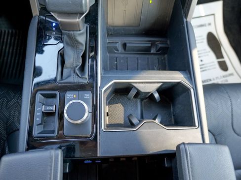 Used 2023 Toyota Tundra Limited AWD/4WD image 60