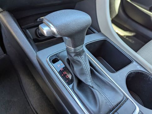 Used 2017 Kia Optima LX image 22