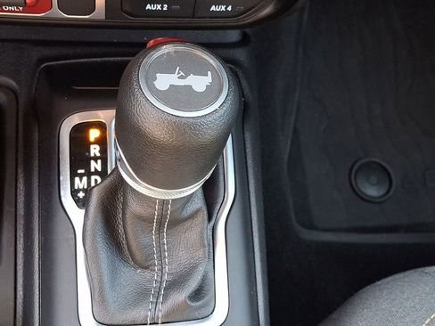 Used 2025 Jeep Wrangler Unlimited Sport S 4xe image 17