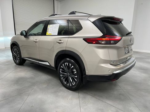 Used 2026 Nissan Rogue Platinum w/ Platinum Premium Package AWD/4WD image 6