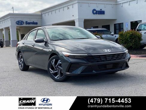 New 2026 Hyundai Elantra Limited FWD image 1