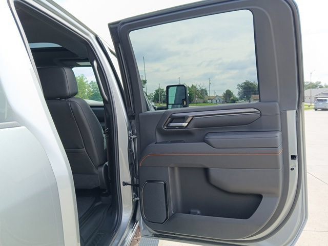 Certified 2026 GMC Sierra 3500 AT4 w/ AT4 Premium Plus Package AWD/4WD image 35