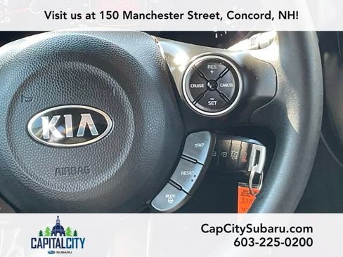 Used 2016 Kia Soul FWD image 18