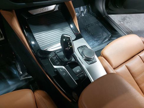 Used 2019 BMW X4 xDrive30i w/ M Sport Package 2 image 26