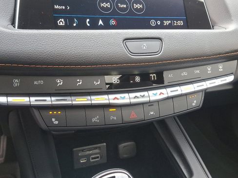 Used 2022 Cadillac XT4 Sport w/ Enhanced Visibility Package image 24