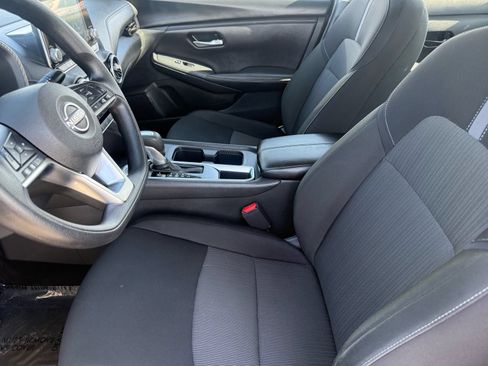 Used 2025 Nissan Sentra SV FWD image 13