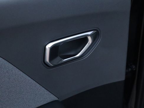 New 2025 Kia K4 EX image 13