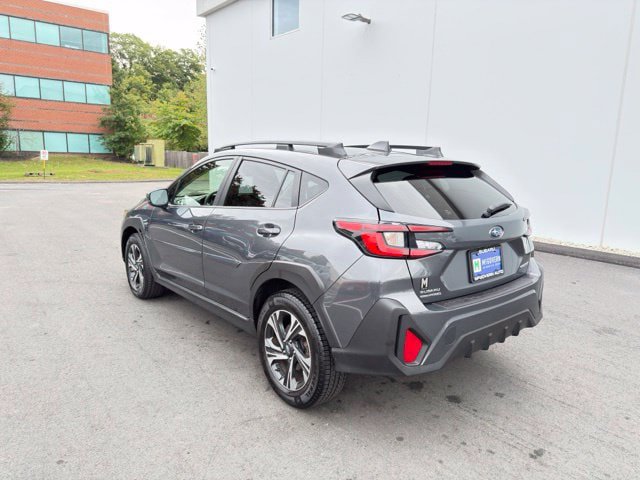 Used 2024 Subaru Crosstrek 2.0i Premium AWD/4WD image 9