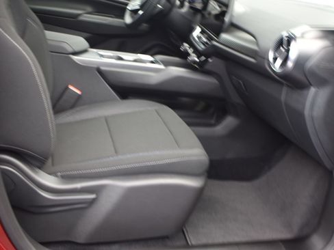 New 2026 Chevrolet Equinox EV LT w/ Comfort Package AWD/4WD image 21