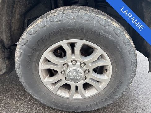 Used 2018 RAM 2500 Laramie w/ Snow Chief Group image 13