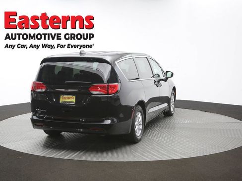 Used 2024 Chrysler Voyager LX FWD image 40