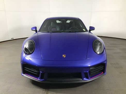 Used 2026 Porsche 911 Carrera T RWD image 12