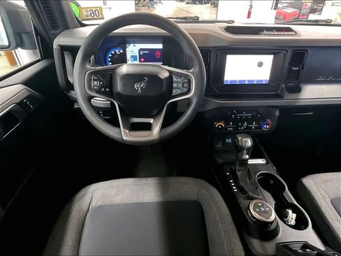 Used 2021 Ford Bronco 4-Door AWD/4WD image 17
