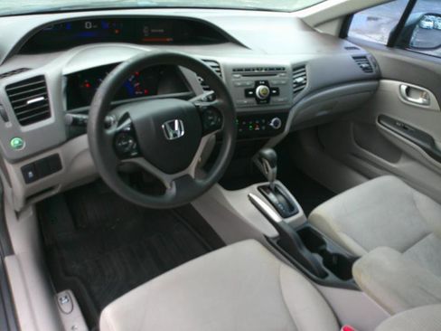 Used 2012 Honda Civic LX image 11