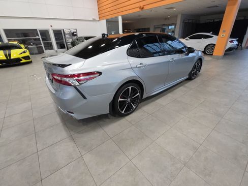 Used 2019 Toyota Camry FWD image 8