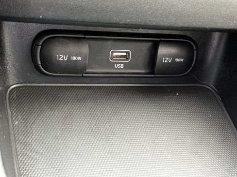 Used 2023 Kia Forte LXS w/ LXS Technology Package FWD image 25