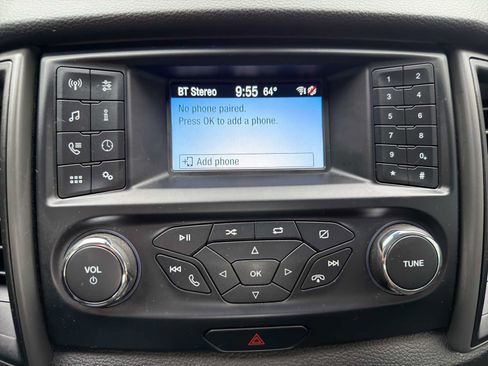 Used 2019 Ford Ranger XL w/ Equipment Group 101A Mid AWD/4WD image 16