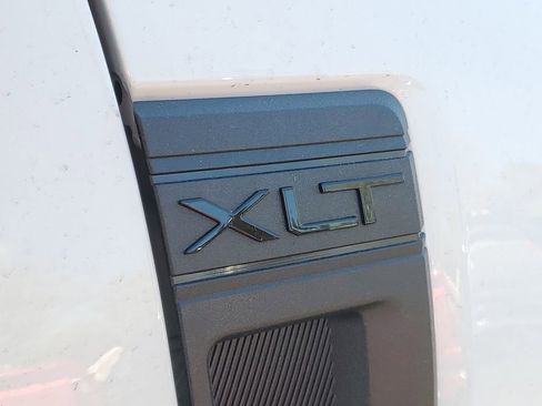 New 2025 Ford Maverick XLT w/ XLT Luxury Package image 29