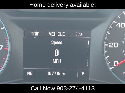 Used 2022 Chevrolet Traverse LS image 20