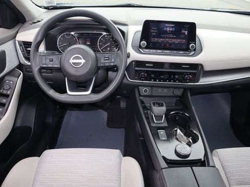 Certified 2023 Nissan Rogue SV AWD/4WD image 17