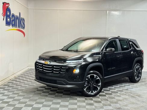New 2026 Chevrolet Equinox LT w/ Convenience Package II AWD/4WD image 2