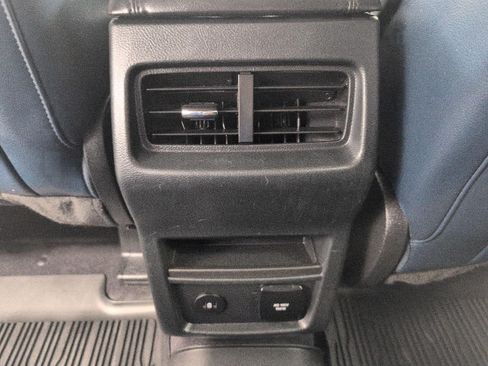 Used 2024 Ford Edge SEL w/ Sport Appearance Package AWD/4WD image 22