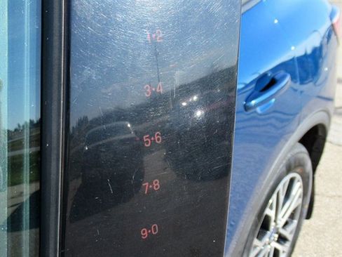 Used 2020 Ford Escape SEL image 36