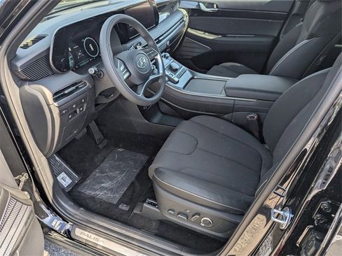 New 2025 Hyundai Palisade Calligraphy image 9