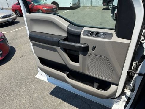 Used 2019 Ford F250 XL w/ Power Equipment Group AWD/4WD image 22