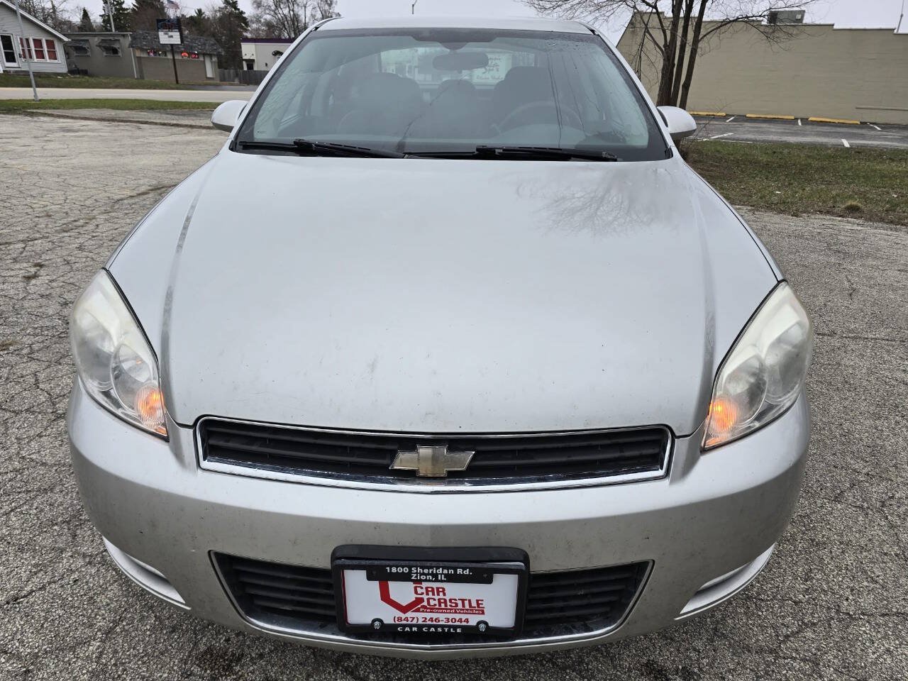 Used 2008 Chevrolet Impala LT FWD image 2