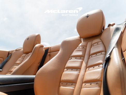 Used 2014 Ferrari California RWD image 11