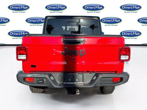 Used 2023 Jeep Gladiator Sport AWD/4WD image 6
