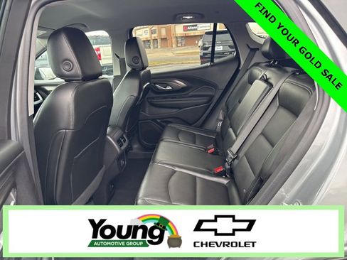 Certified 2024 GMC Terrain SLT image 15