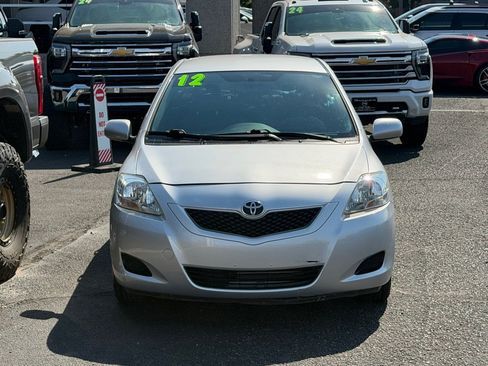 Used 2012 Toyota Yaris Sedan FWD image 28
