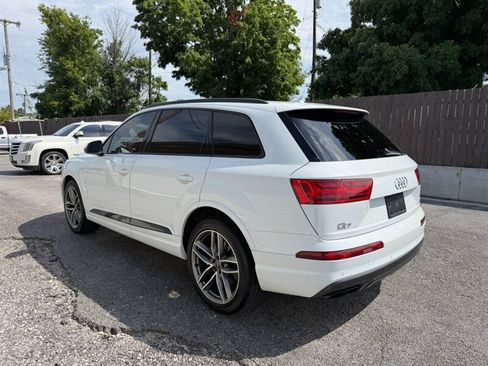 Used 2018 Audi Q7 3.0T Prestige w/ Prestige Package AWD/4WD image 9