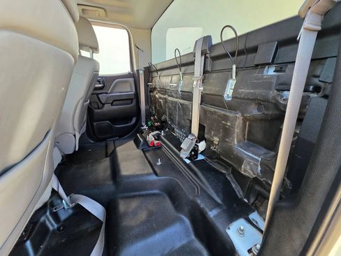 Used 2015 Chevrolet Silverado 2500 W/T w/ Snow Plow Prep Package AWD/4WD image 12