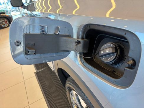 Used 2021 Kia Telluride EX w/ EX Premium Package AWD/4WD image 35