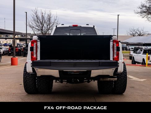 Used 2024 Ford F350 Lariat w/ Lariat Ultimate Package image 9