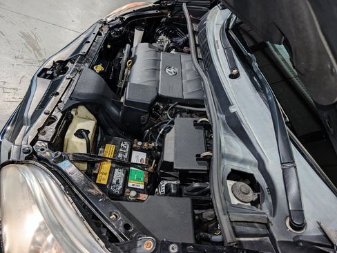Used 2015 Toyota Sienna LE FWD image 53