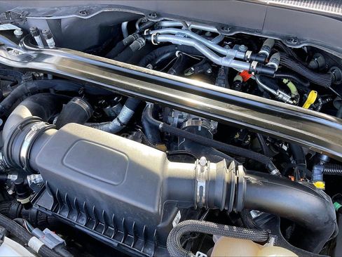 Used 2022 Ford Explorer Platinum w/ Equipment Group 601A image 33