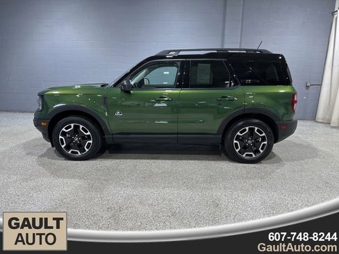 Used 2023 Ford Bronco Sport Outer Banks w/ Tech Package AWD/4WD image 5