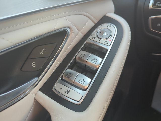 Used 2017 Mercedes-Benz C 43 AMG 4MATIC Sedan image 30