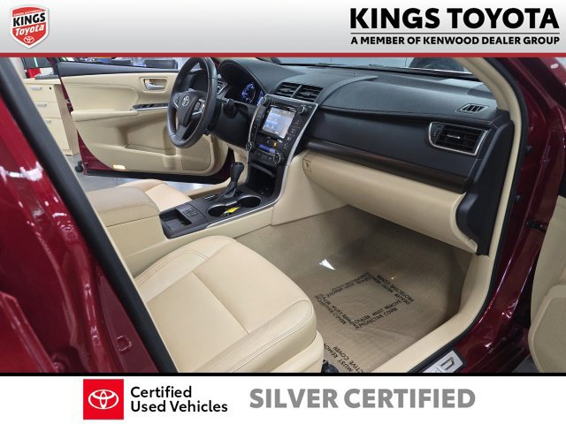 Certified 2017 Toyota Camry XLE w/ Moonroof Package FWD image 23