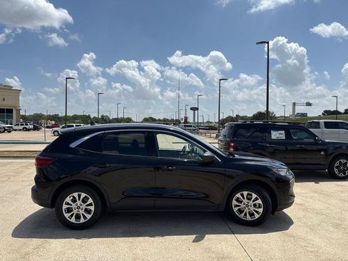 Certified 2024 Ford Escape Active FWD image 17