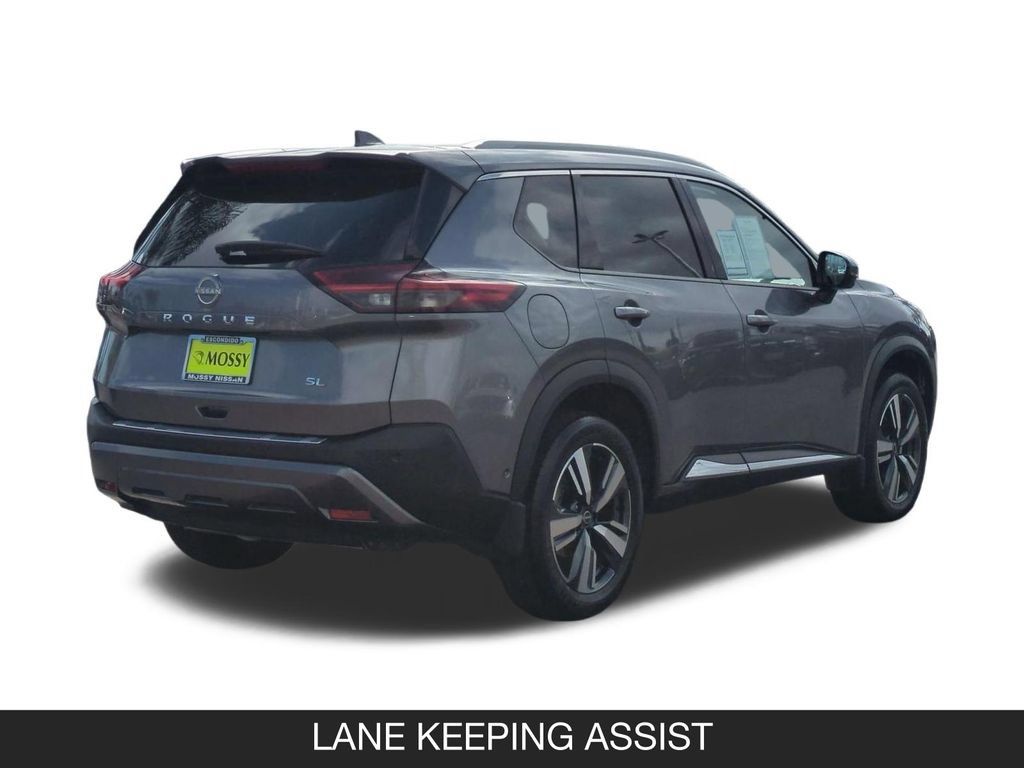 Used 2023 Nissan Rogue SL w/ SL Premium Package FWD image 9