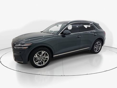 Used 2023 Genesis GV70 2.5T w/ Select Package image 12