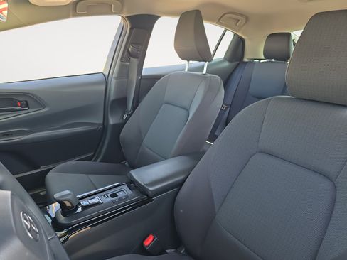 Certified 2024 Toyota Prius LE image 9