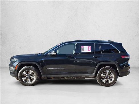 Used 2023 Jeep Grand Cherokee 4WD 4xe image 9