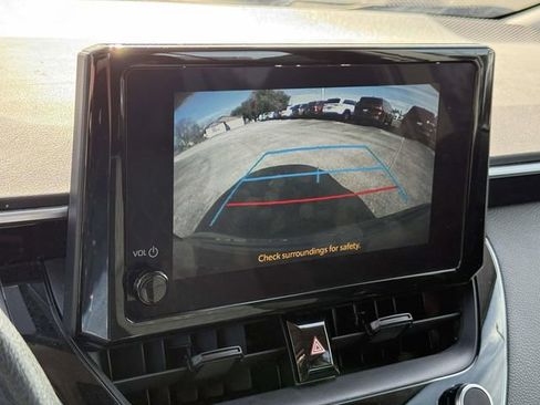 Used 2024 Toyota Corolla LE image 8